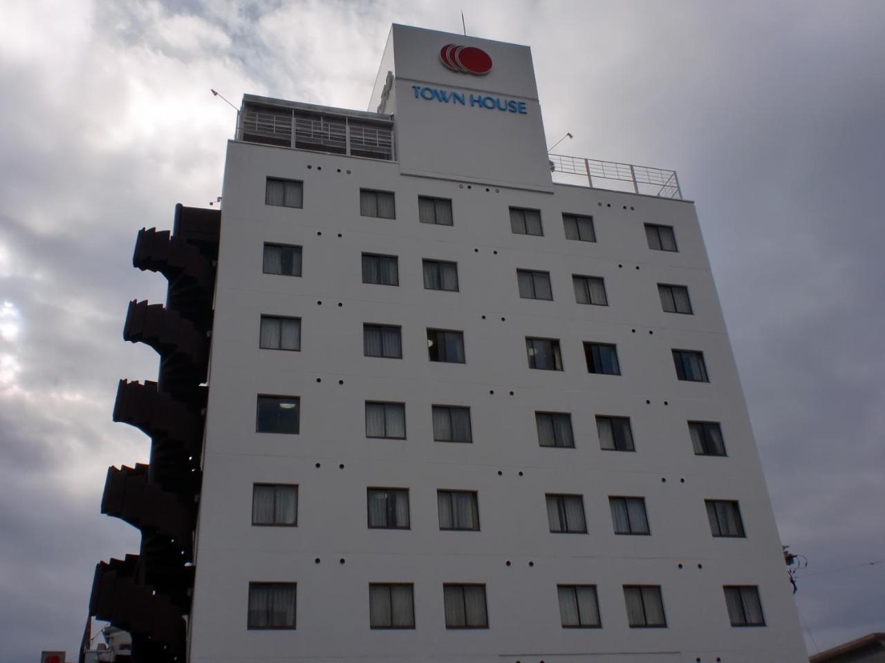 Tsuyama Central Hotel Townhouse Esterno foto